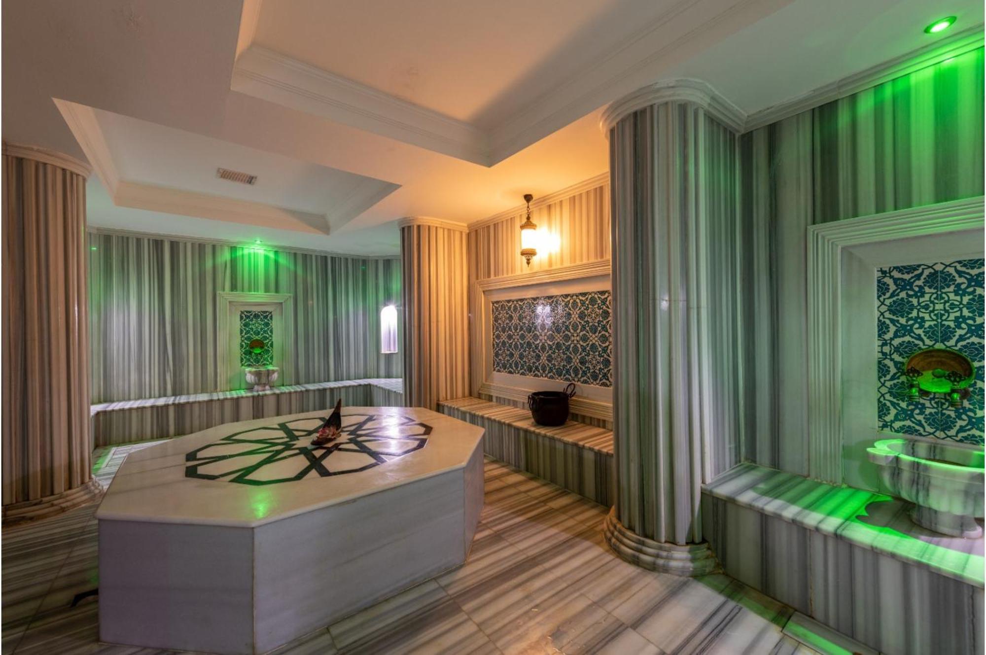 Crestium Taksim Prive & Otel *