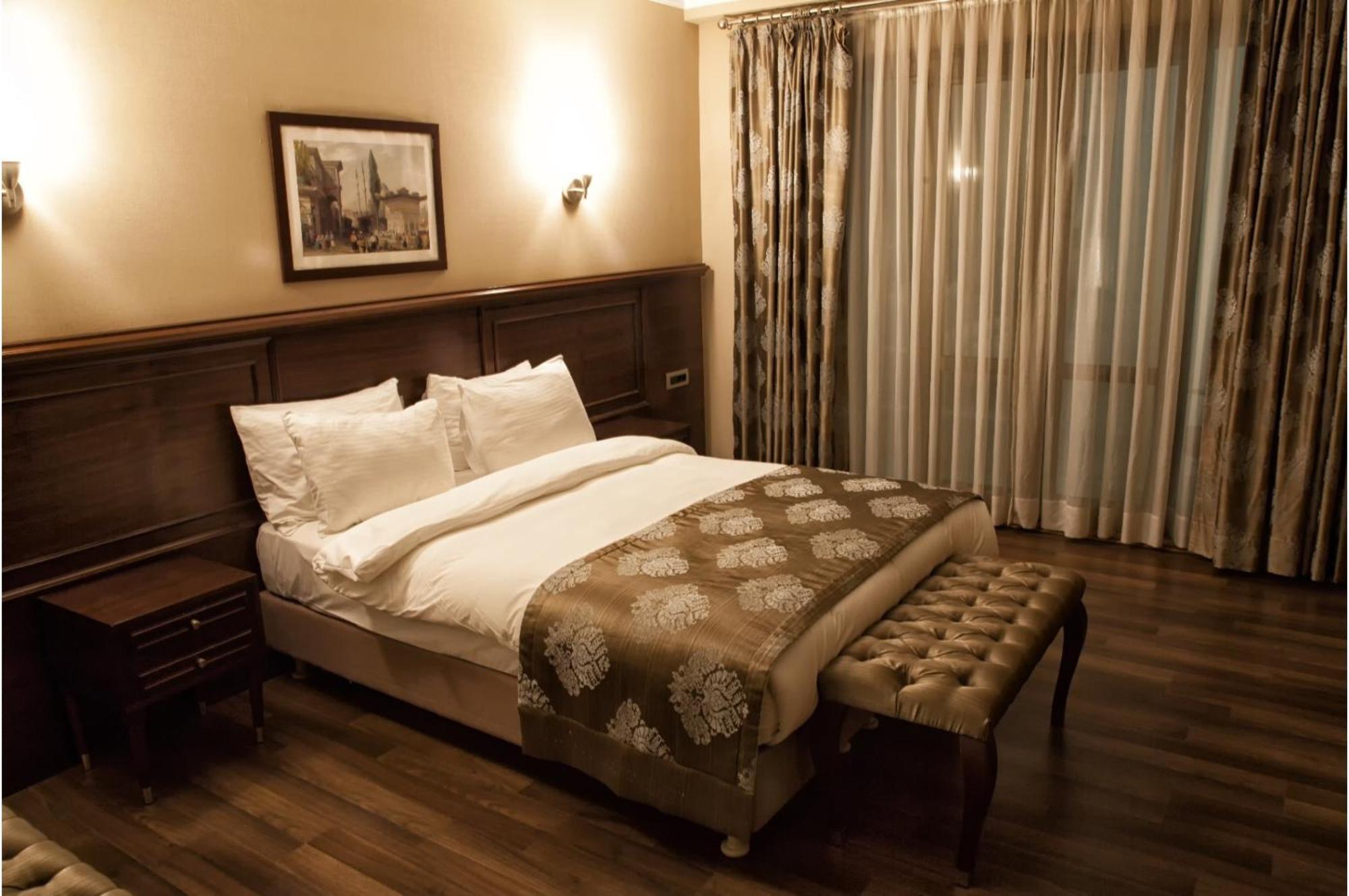 Crestium Taksim Prive & Otel