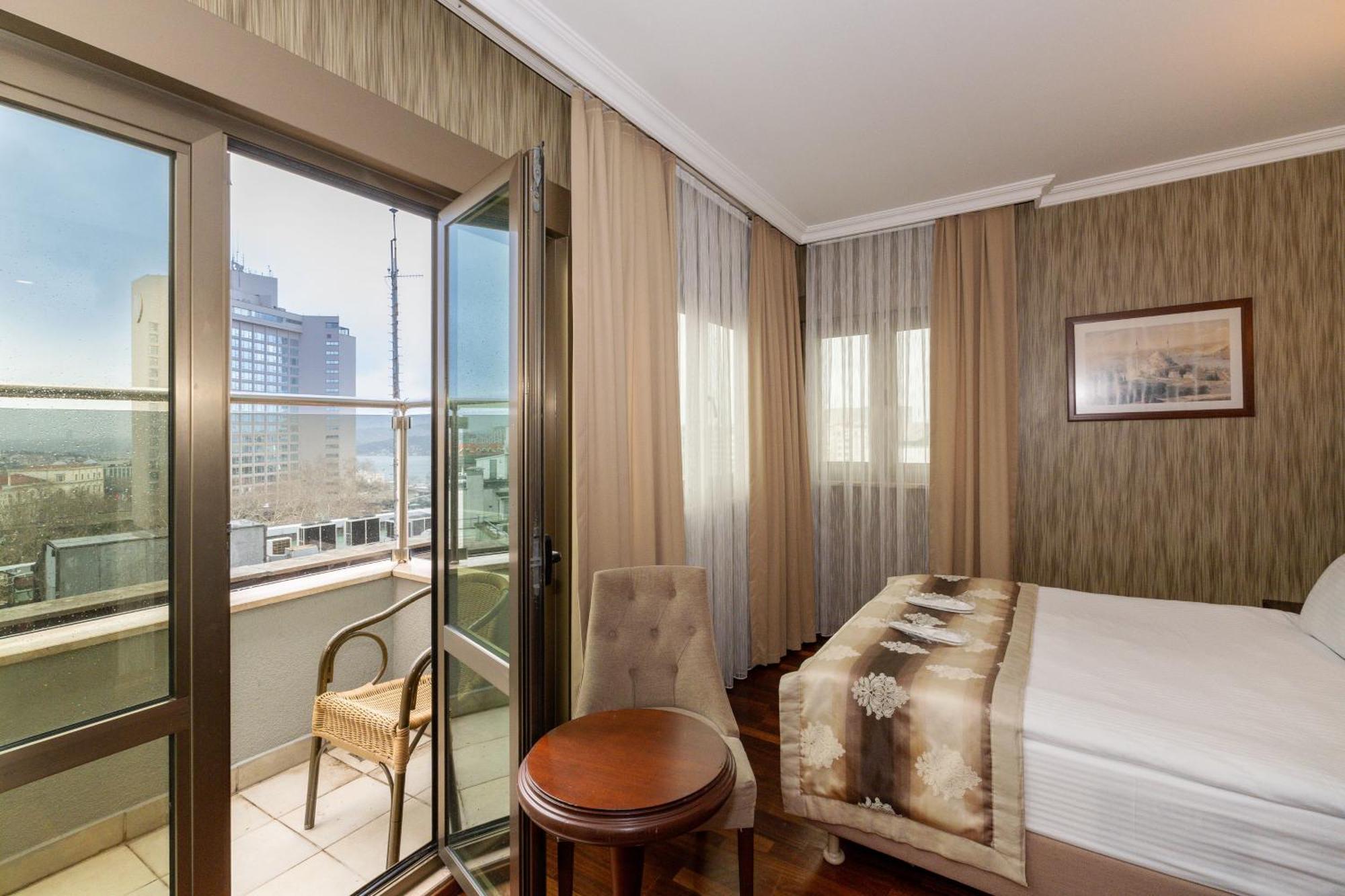 Otel Crestium Taksim Prive & İstanbul